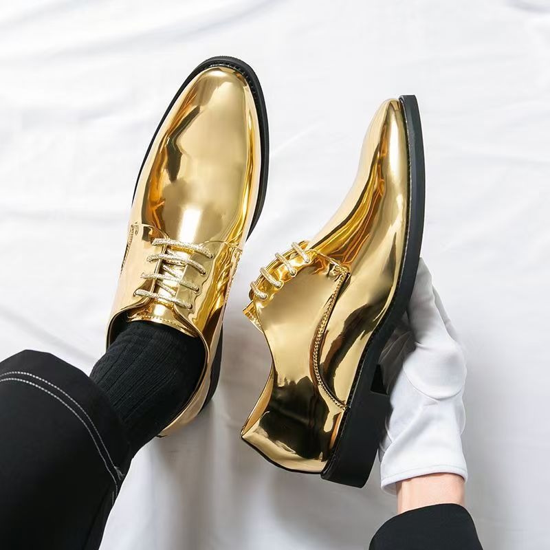 Formal Men Daily Wear Shoes - 男性用デイリーポインテッドレザーシューズ、ビジネスパフォーマンス、パーティー、フォーマルウェア、豪華なゴールドとシルバーの光沢のあるレザーシューズ