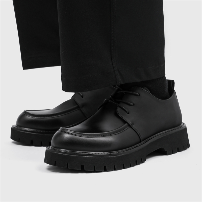 男性用の大きなつま先のパテントレザーシューズ,オリジナルの黒 - Men Formal Wear Shoes のレビューと価格