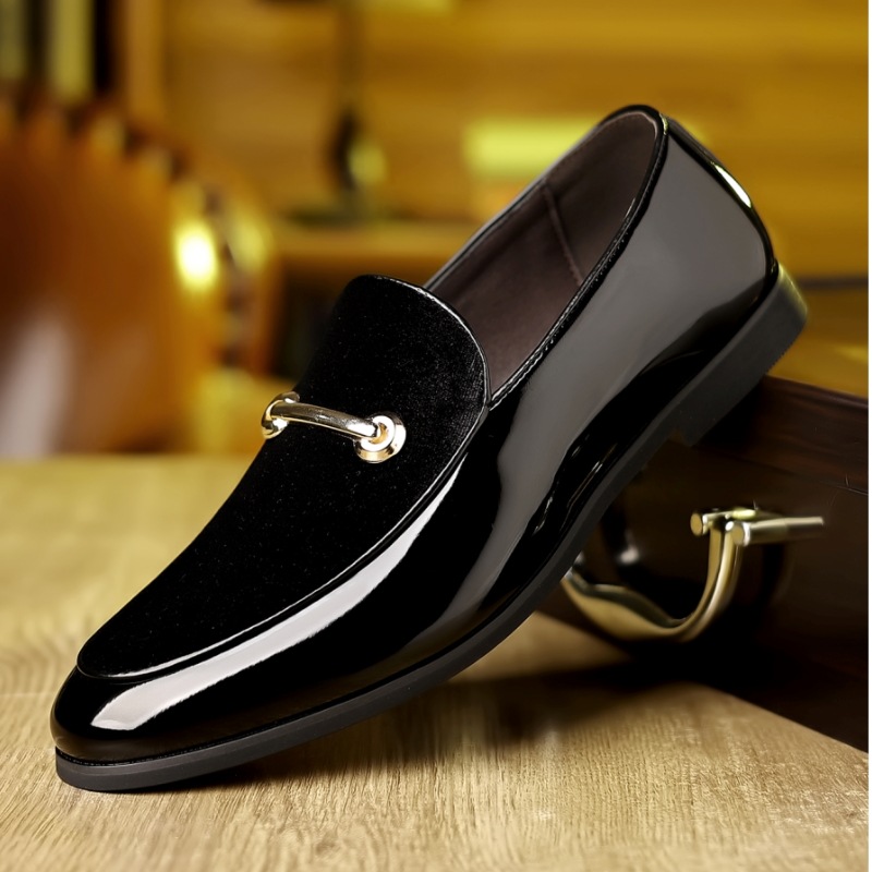 ヨーロッパのメンズ新作シューズ、パテントレザーカジュアルシュ - Men Formal Wear Shoes のレビューと価格