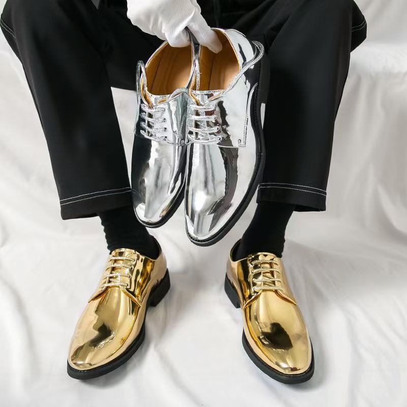 男性用デイリーポインテッドレザーシューズ、ビジネスパフォーマ - Formal Men Daily Wear Shoes のレビューと価格